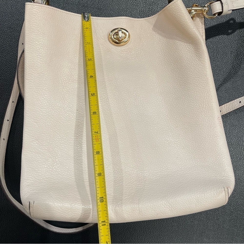 Coach Charlie Bucket 55200
Polished Pebble Leather Chalk/ Gold Crossbody - Picture 9 of 12